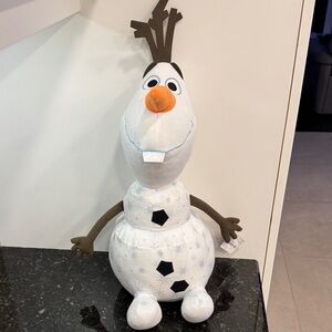 Disney Olaf Stuffed Animal Plush Toy - Frozen 2-White and Brown. Size 22”